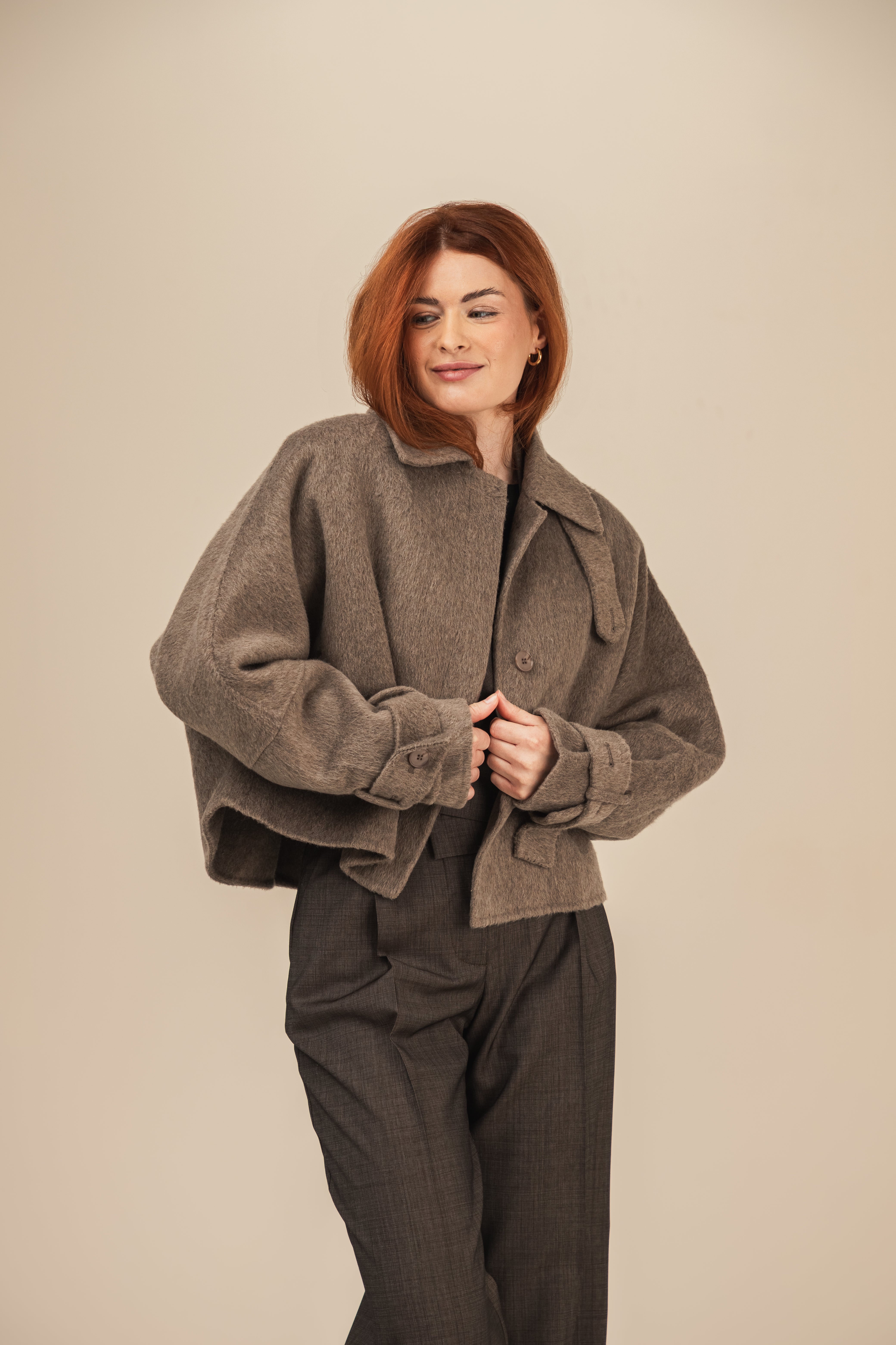 Krótka kurtka wełniana Bruno - double face / ręcznie wykańczana