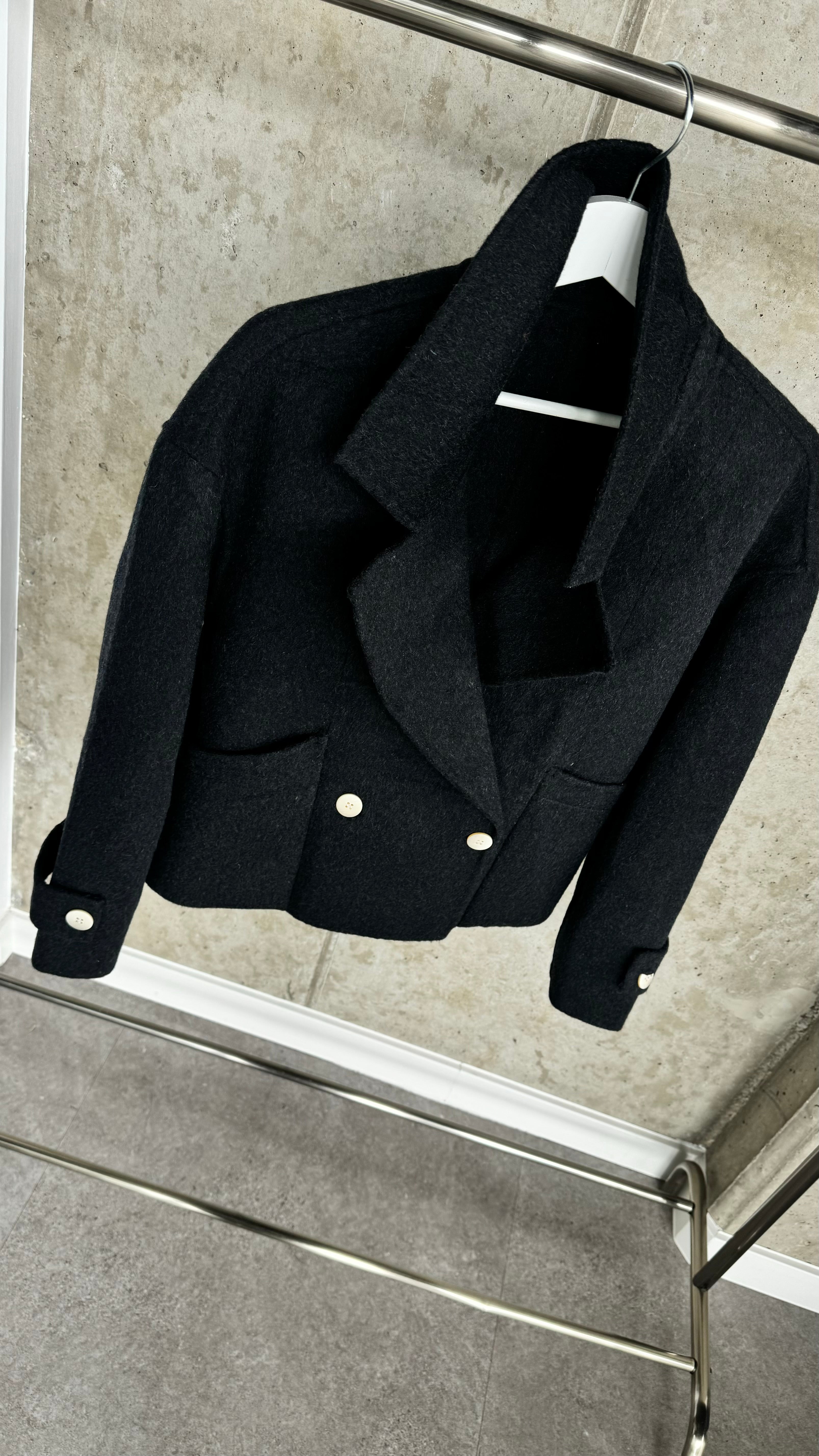 Szara / czarna kurtka damska 100% wełna - Eterna Petite