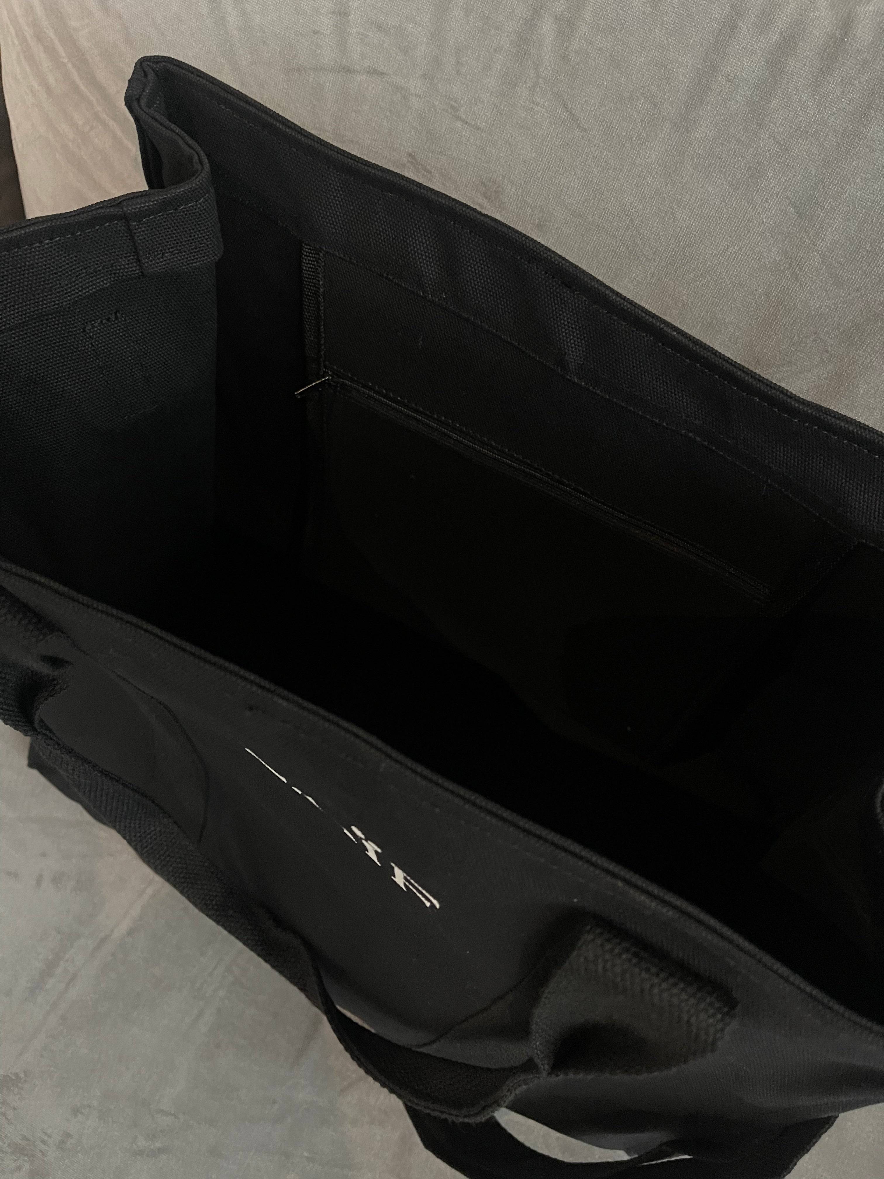 Torba shopper płócienna czarna na zakupy i siłownie - widok do środka