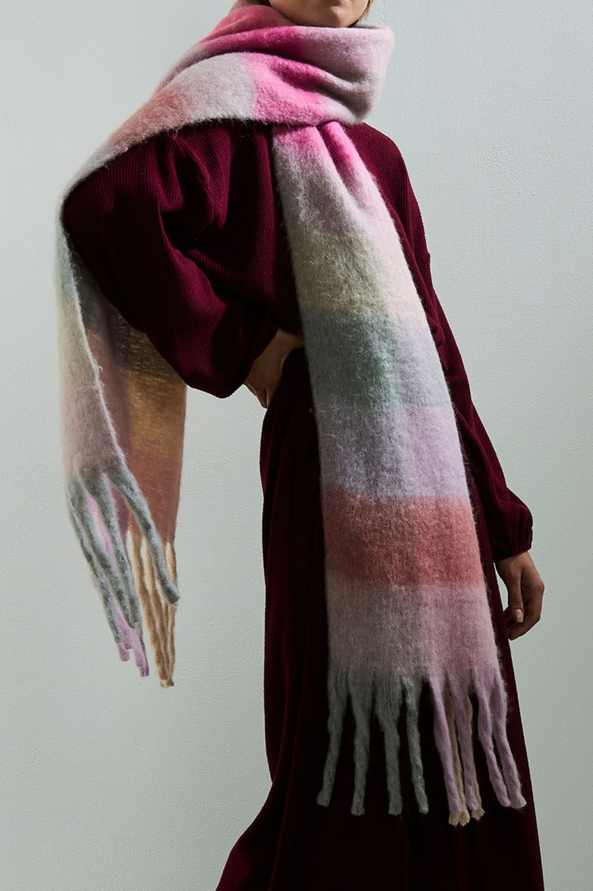 Kolorowy szal zimowy damski COZY wełna 20% wiskoza 80%