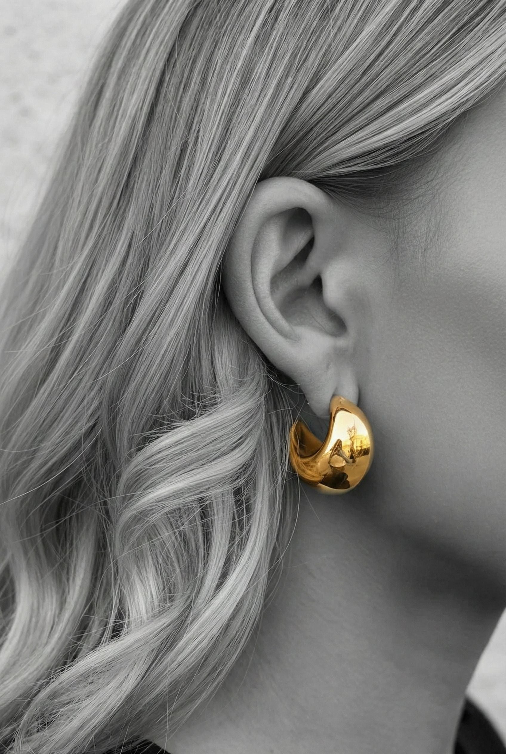 Pozłacane kolczyki Grande Lune - rzeźbiarska forma