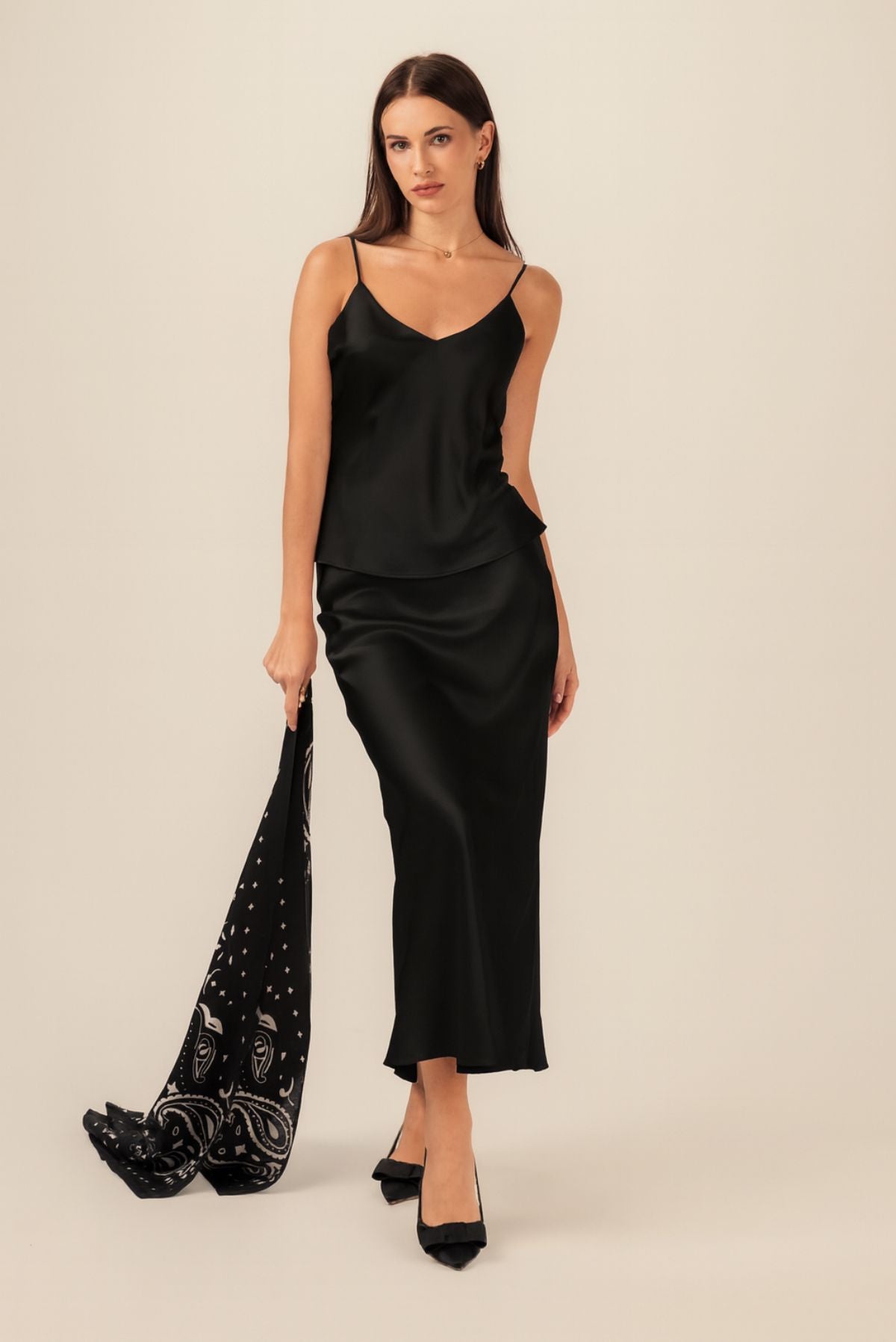 Spódnica midi z wiskozy Lionelle 02