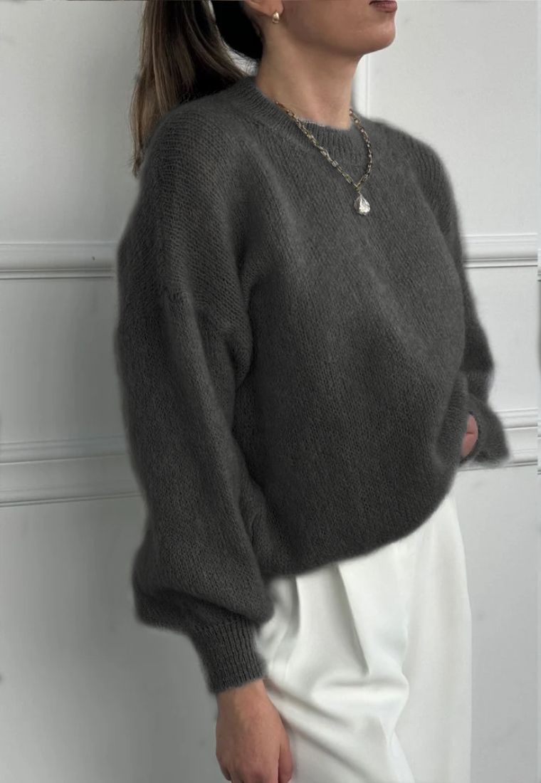 Bardzo puszysty sweter z moheru Sky