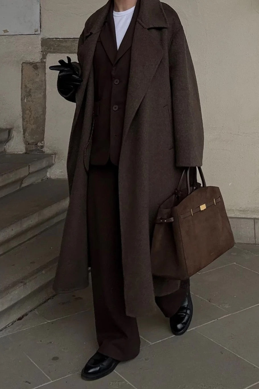 Brązowy rozkloszowany płaszcz z paskiem Mocca Flare - 70% wełny