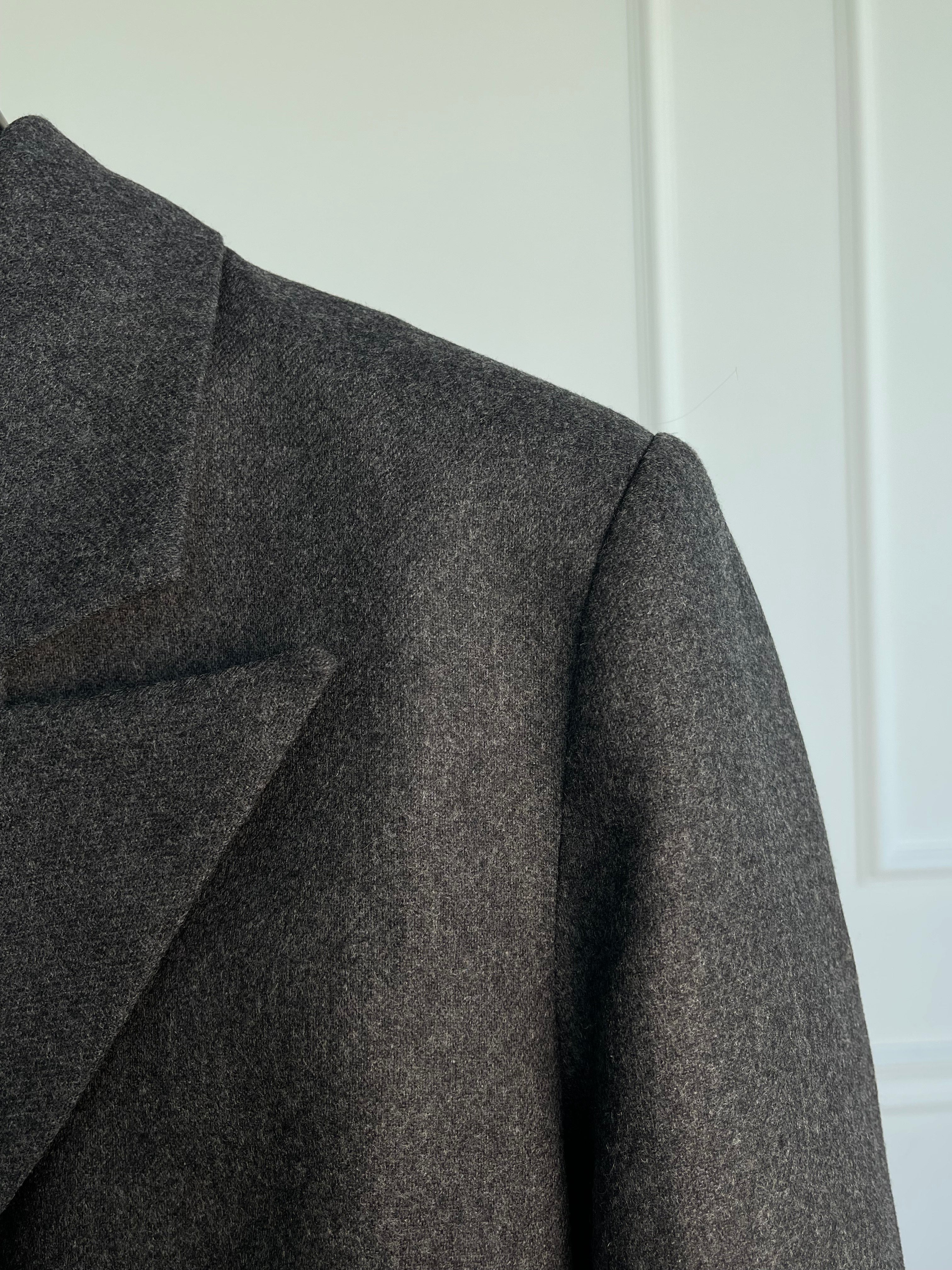 Szara krótka marynarka damska z wełny i kaszmiru - Aston