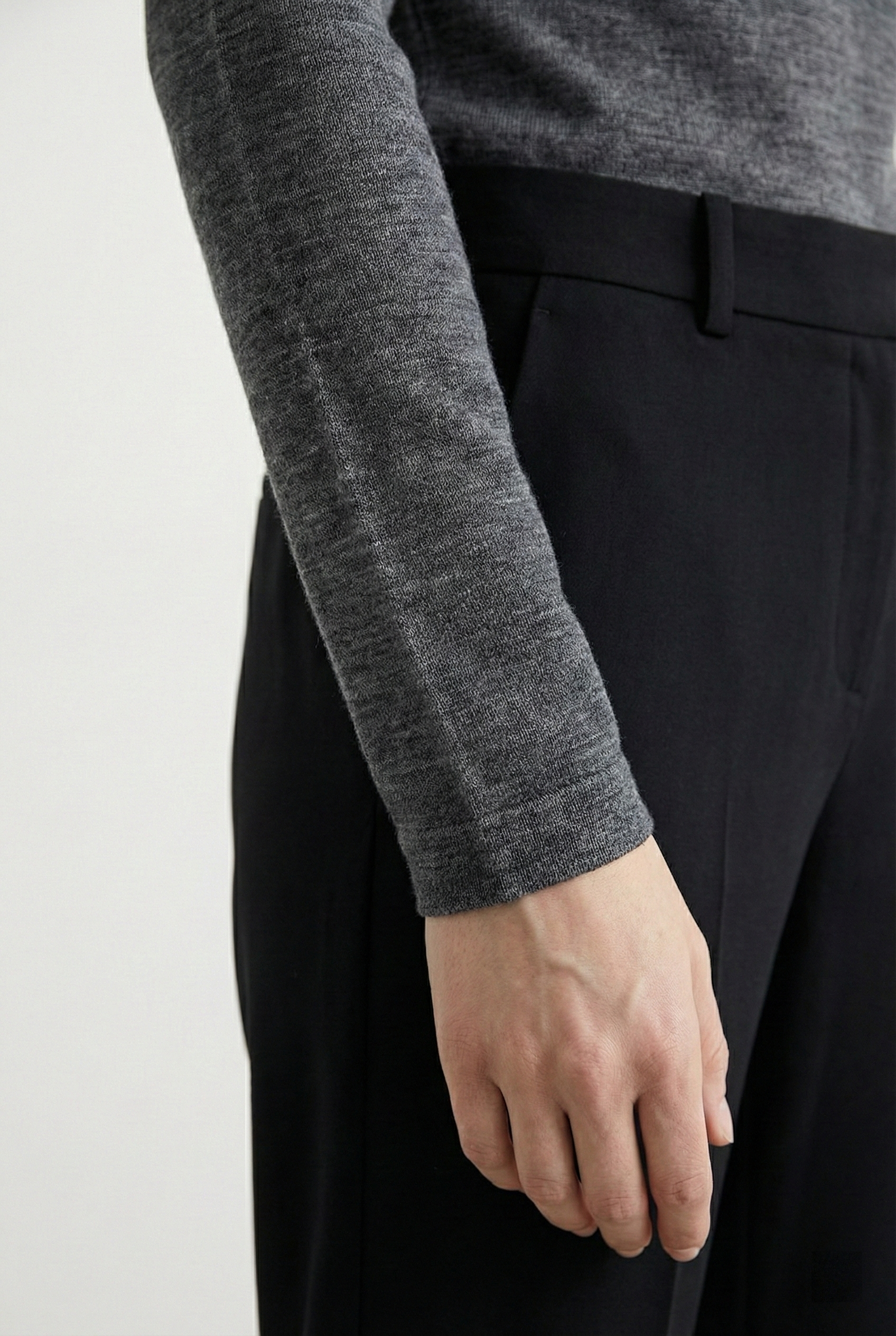 Dopasowany top z długim rękawem Slim Core Merino – wełna merino z elastanem