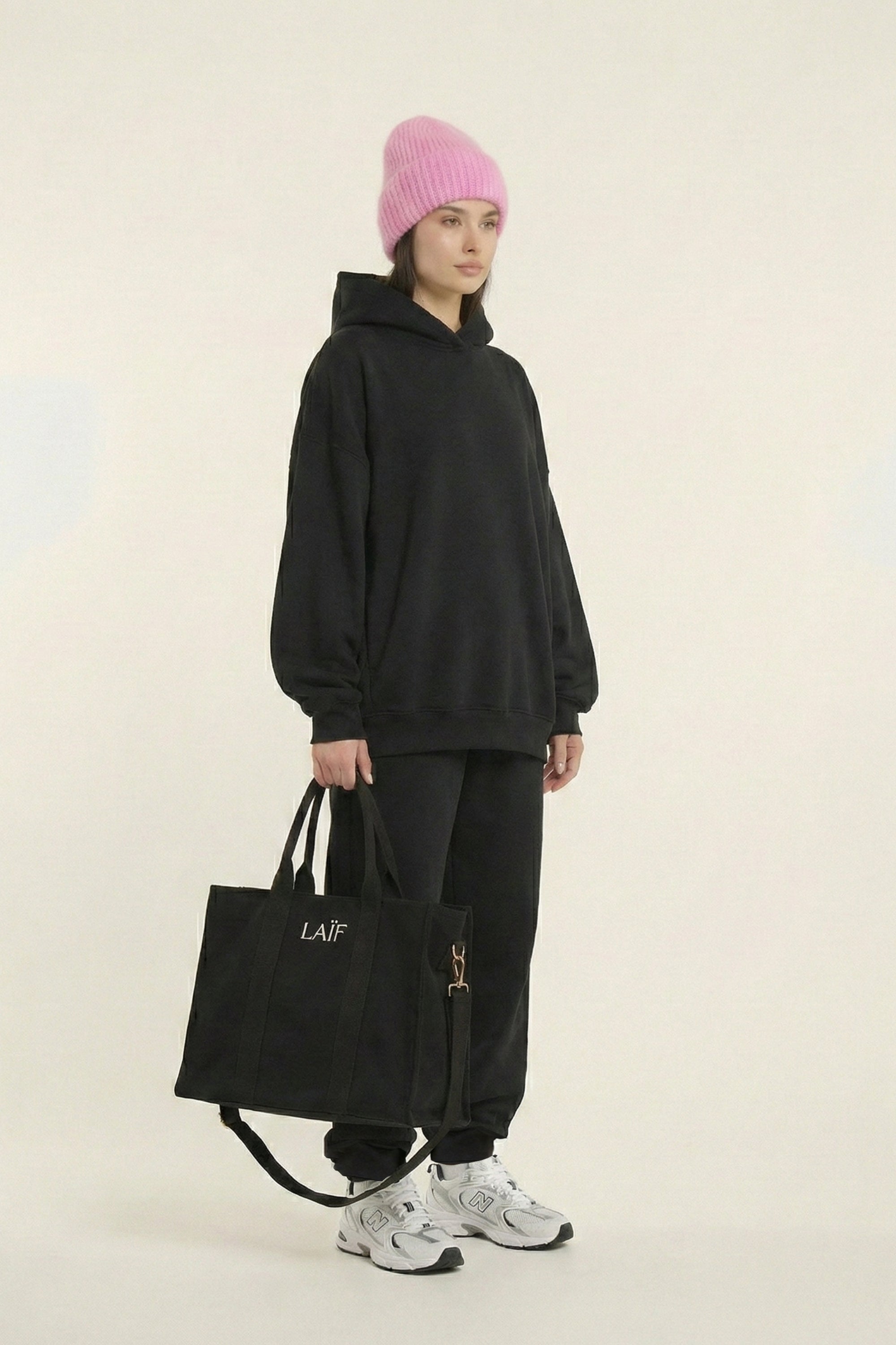 Soft Hoodie - czarna bluza z kapturem premium anty-piling