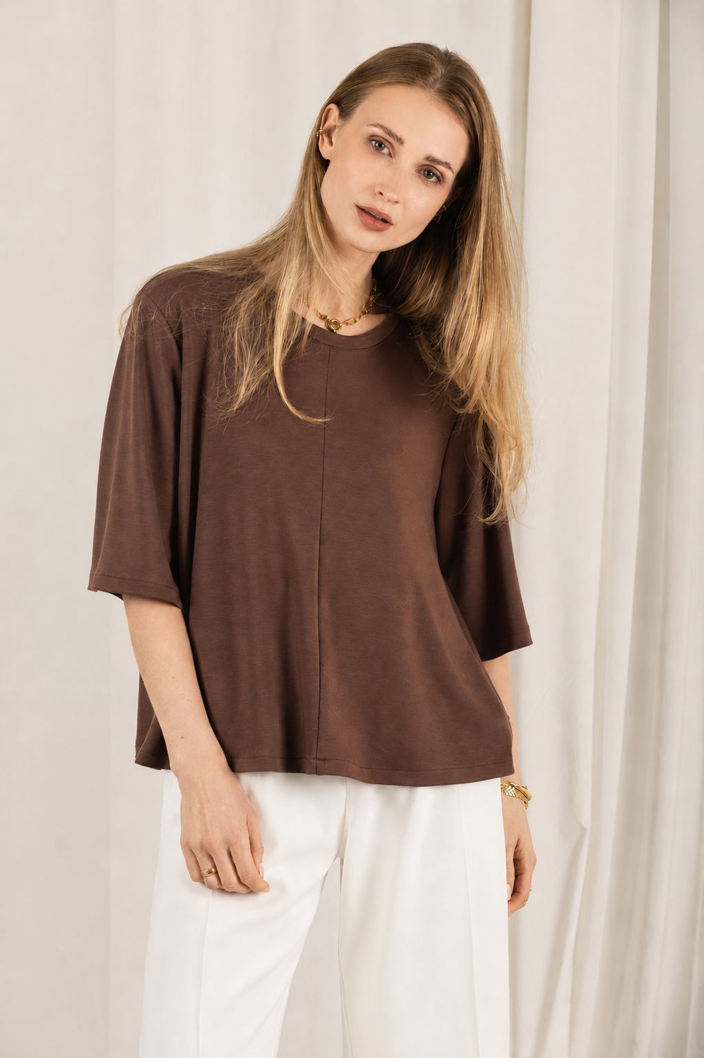 Rozszerzany t-shirt z tencelu – Arlo